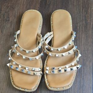 Nicole Miller Tan Slide Sandals with Silver Pyramid Studs